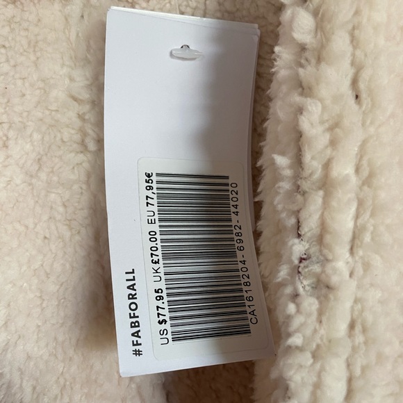 Faux fur, suede, Sherpa wrap - Picture 2 of 2